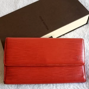 Carmine Red Epi Sarah Wallet