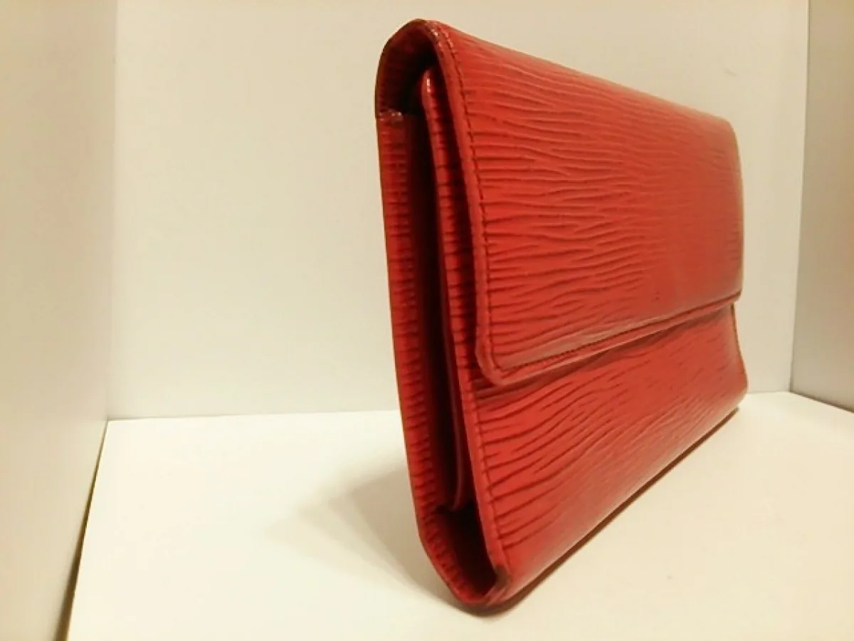 Carmine Red Epi Sarah Wallet — image 3
