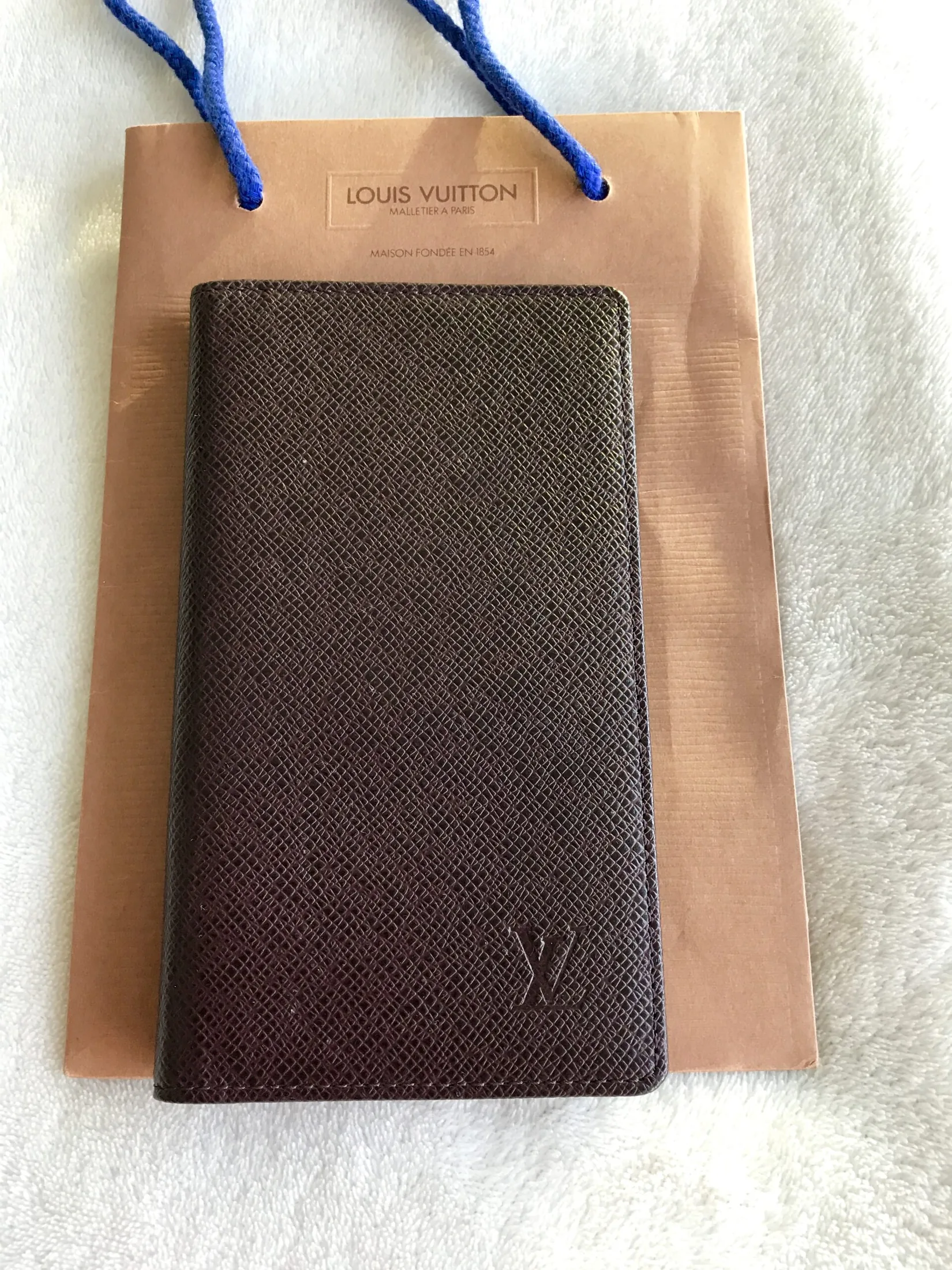 Dark Brown Taiga Check-Book Wallet