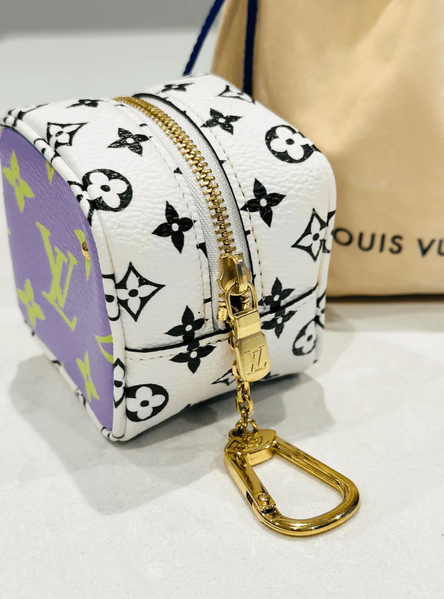 Giant “Porte Monnaie” Cube Coin Pouch/Key Chain — image 8