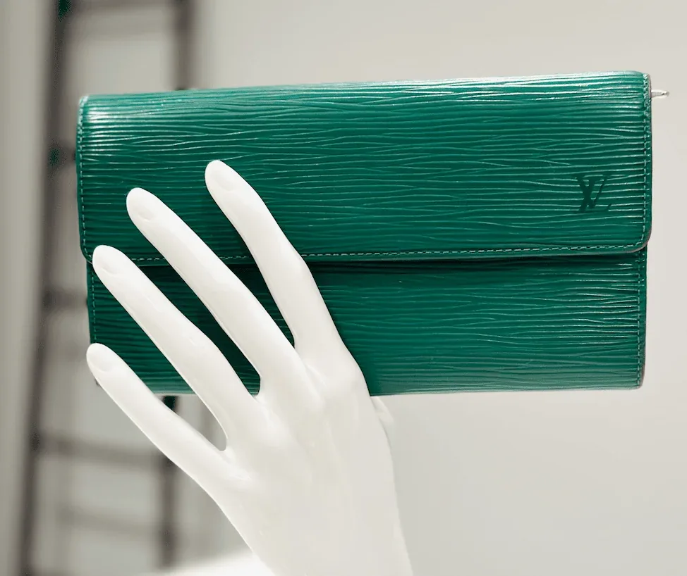 Green Epi Leather Porte Monnaie Long Bifold Wallet — image 3