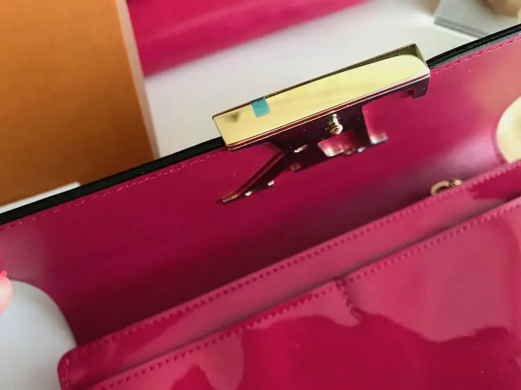 Louis Vuitton Indian Rose Vernis Leather Wallet Clutch — image 10