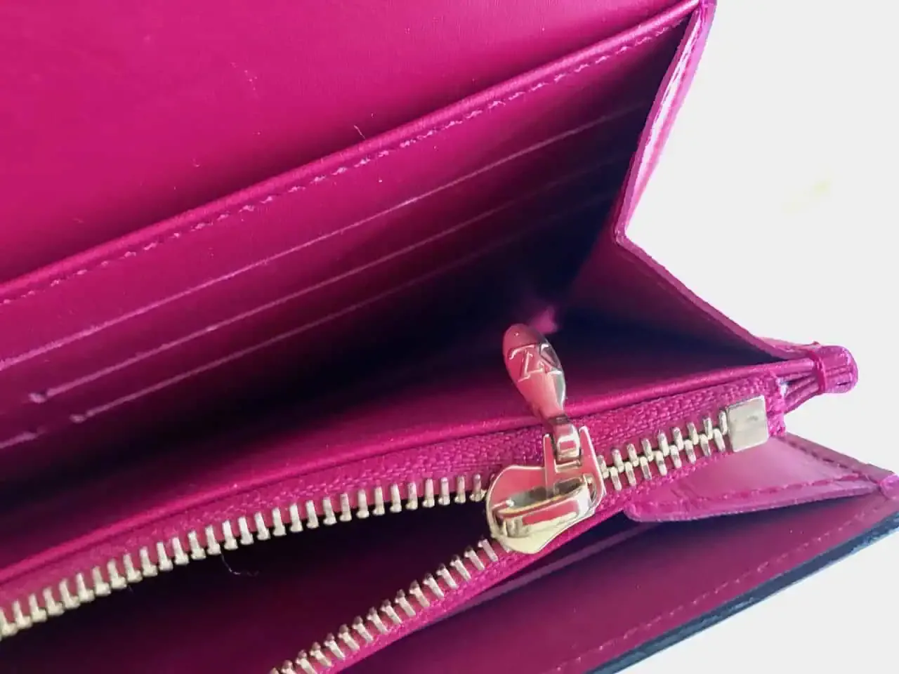Louis Vuitton Indian Rose Vernis Leather Wallet Clutch — image 17