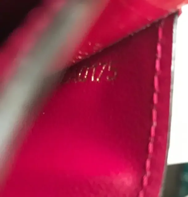 Louis Vuitton Indian Rose Vernis Leather Wallet Clutch — image 19