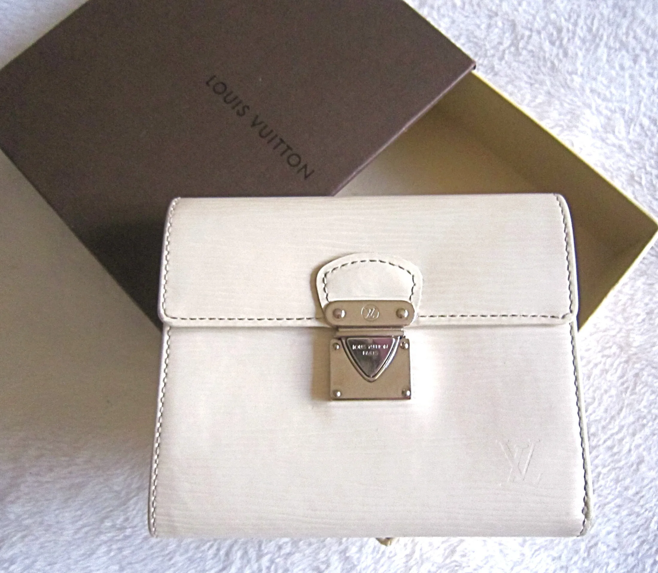 Ivory Epi Leather Koala Wallet