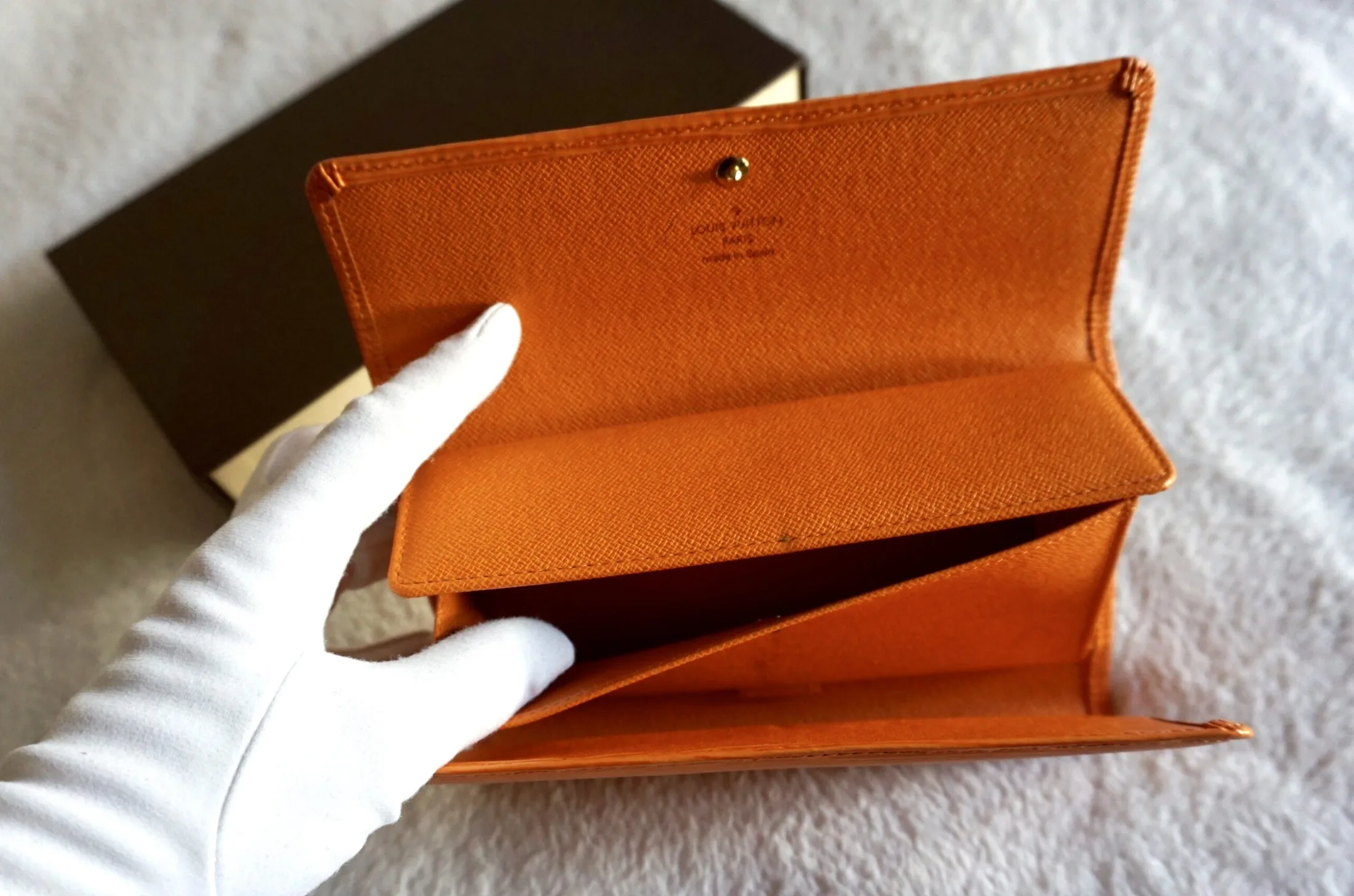 Louis Vuitton Mandarin Epi Porte Tresor International Trifold Wallet — image 5
