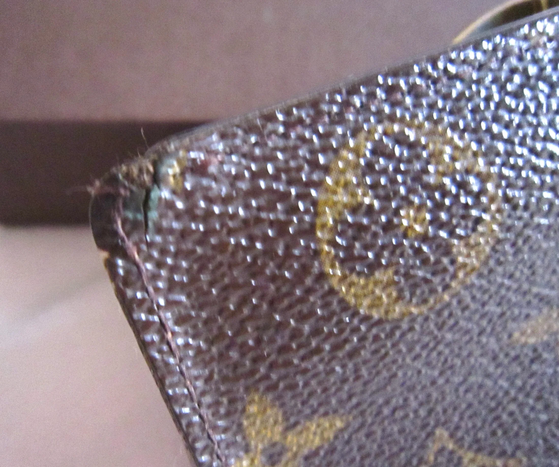 Monogram Porutomone Bievujenowa Bi-Fold Wallet — image 9