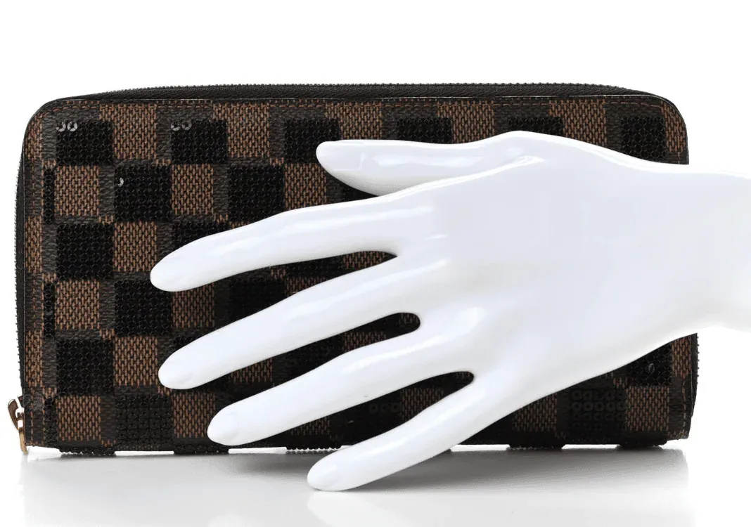 Paillettes Sequin Damier Ebene Zippy Wallet — image 4