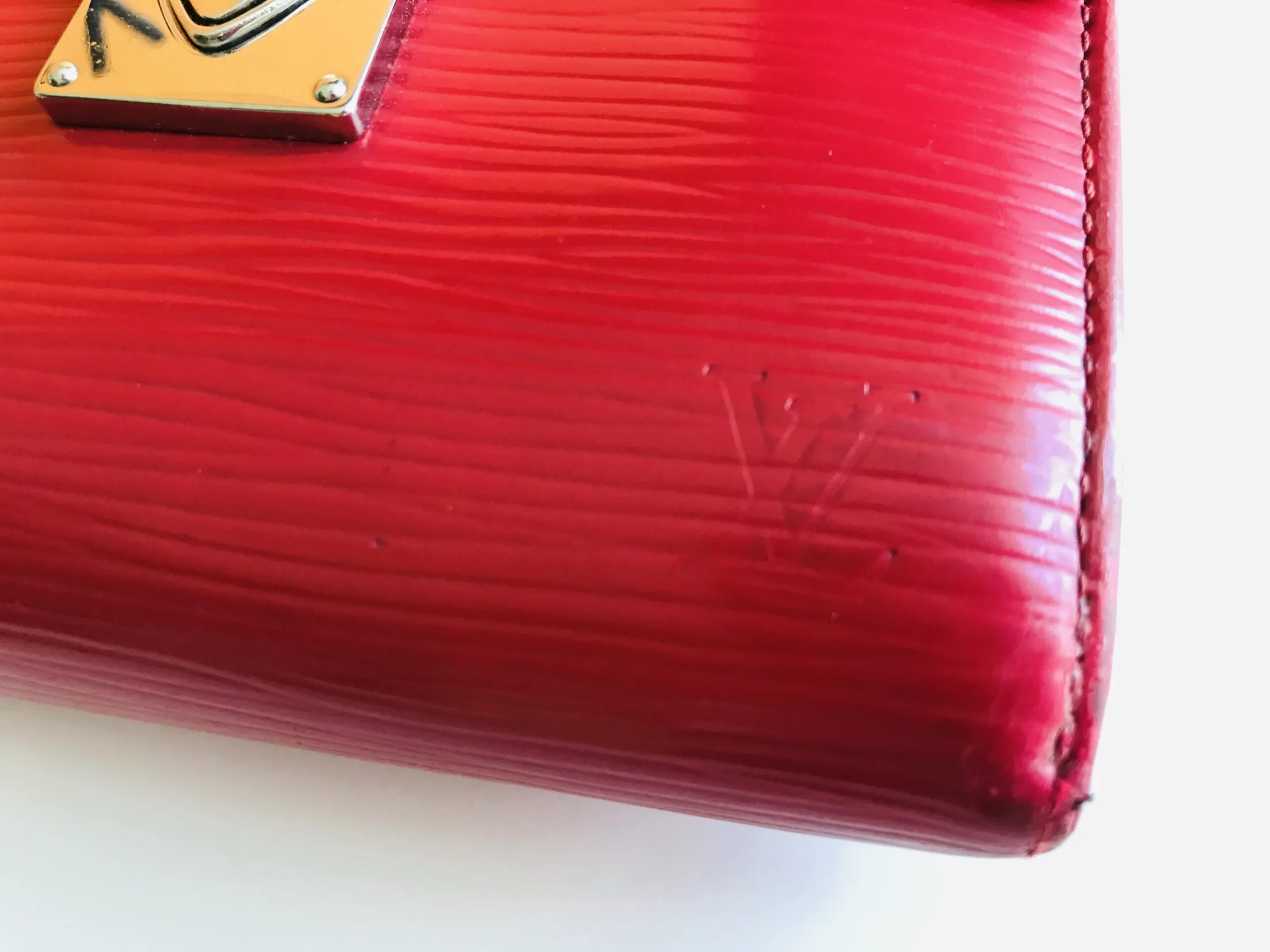 Louis Vuitton Red Epi Leather Koala Wallet — image 9