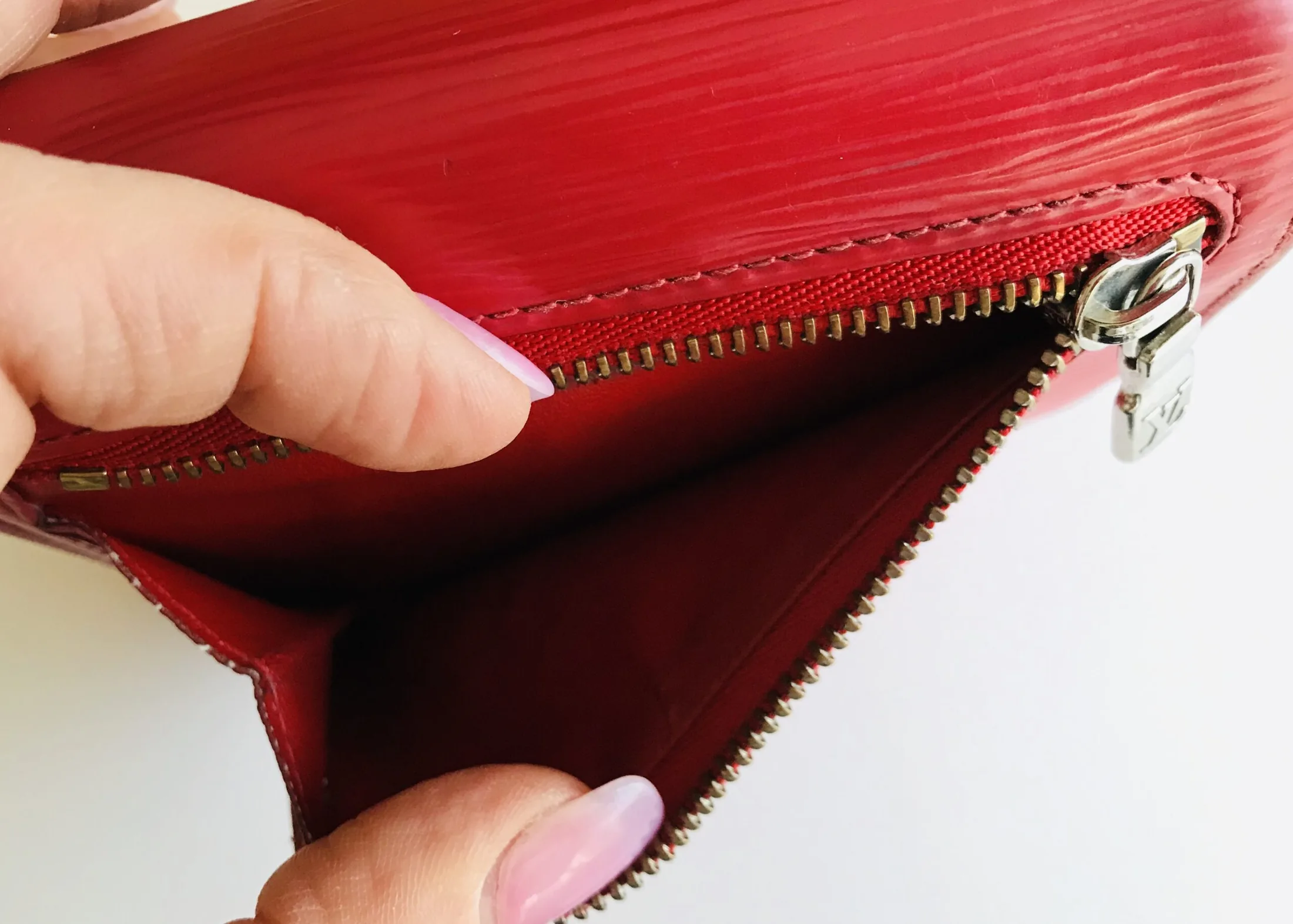 Louis Vuitton Red Epi Leather Koala Wallet — image 12