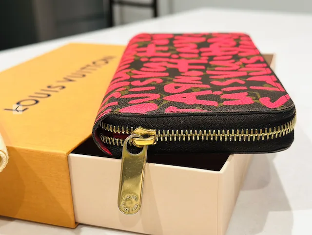 Neon Pink Fuchsia Graffiti Monogram Zippy Wallet — image 6
