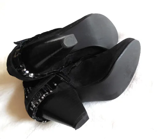 Martina Black Glitter Suede Ankle Boots/Size 37 — image 5