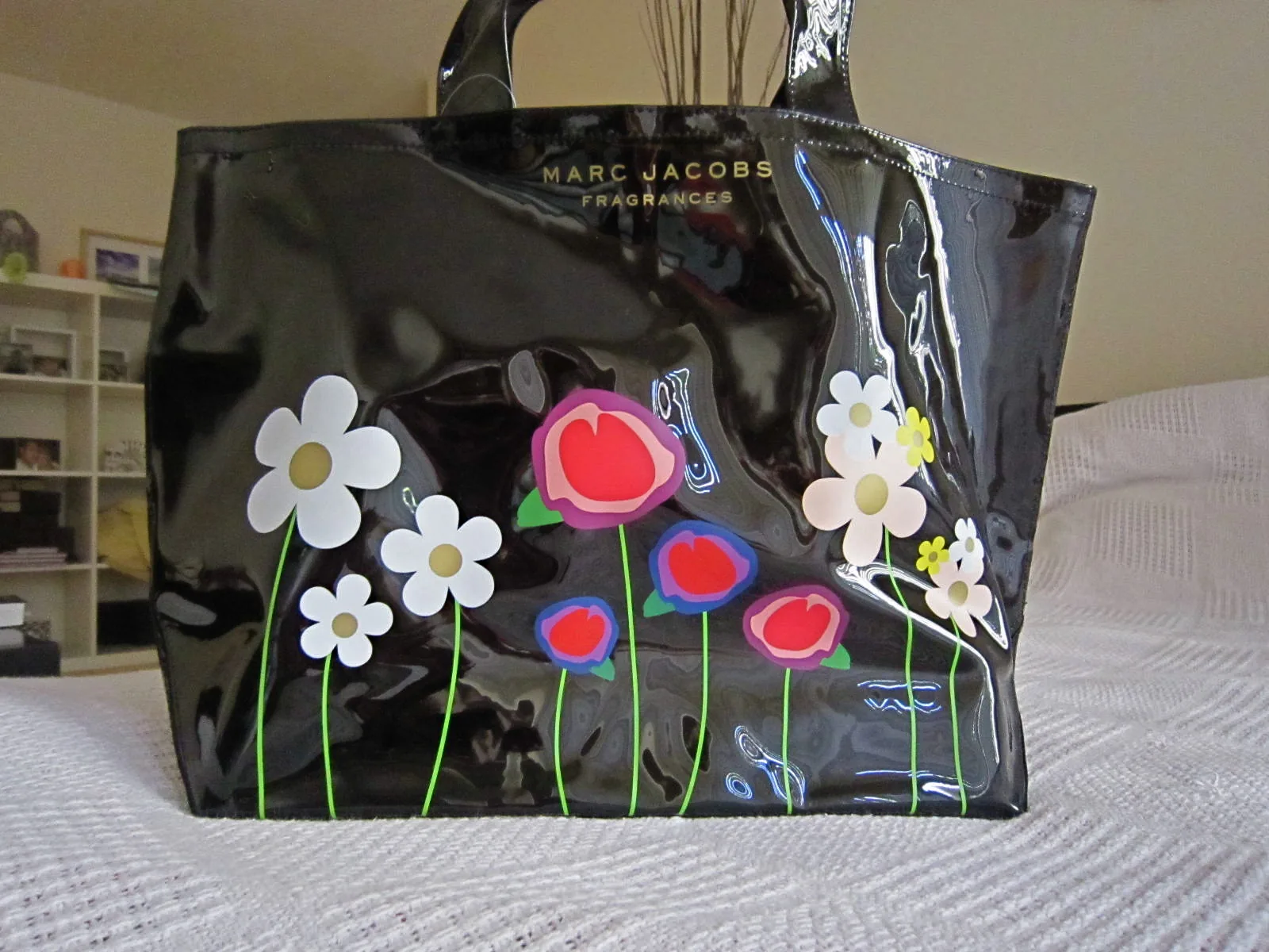 Marc By Marc Jacobs Lola Flower Black Tote — image 2