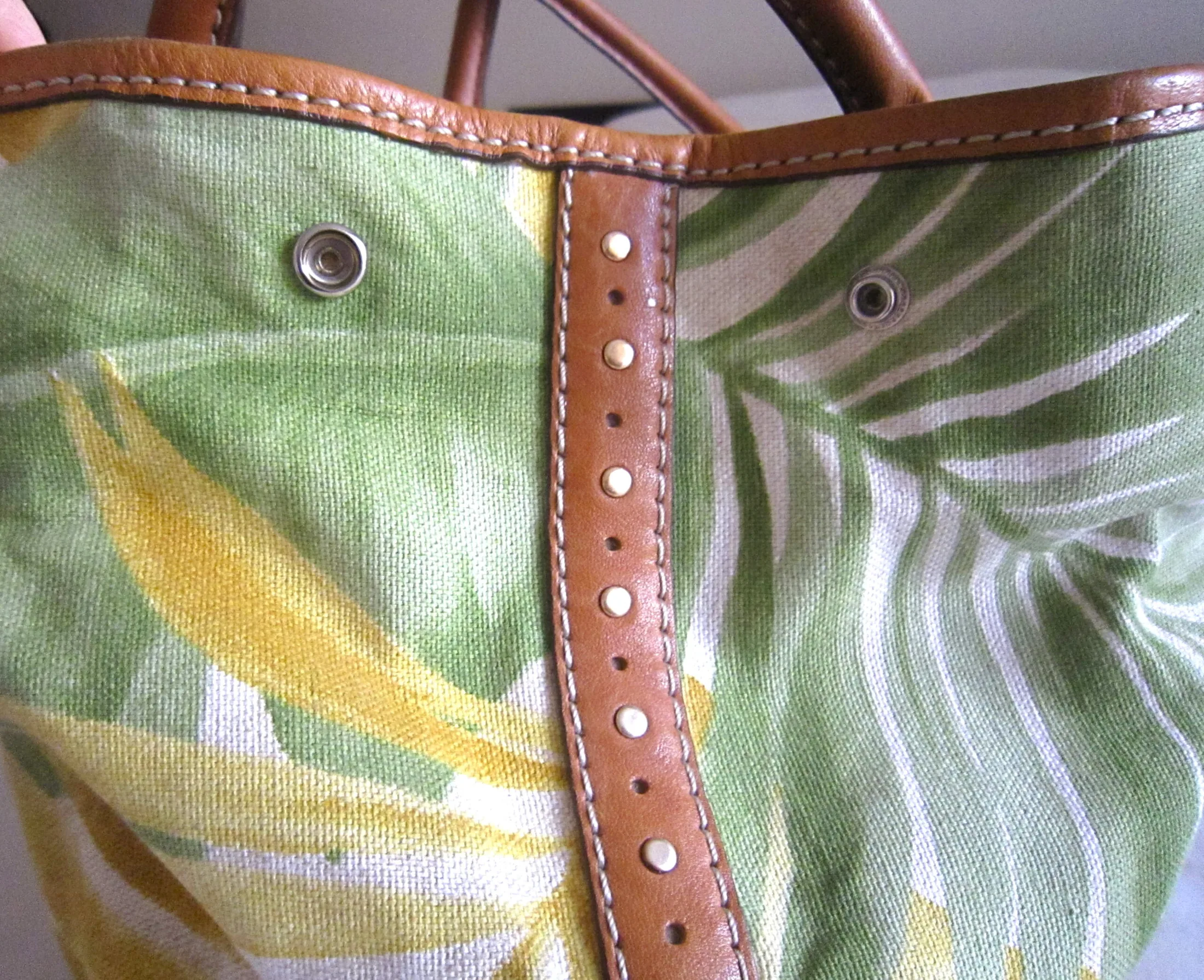 Michael Kors Floral Tote Bag — image 5