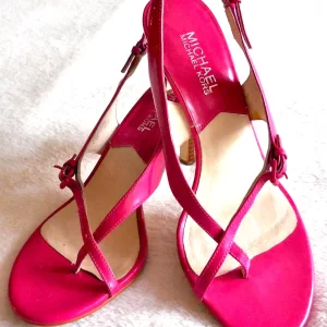 Michael Kors Pink Eleni Sandals/Size 6.5