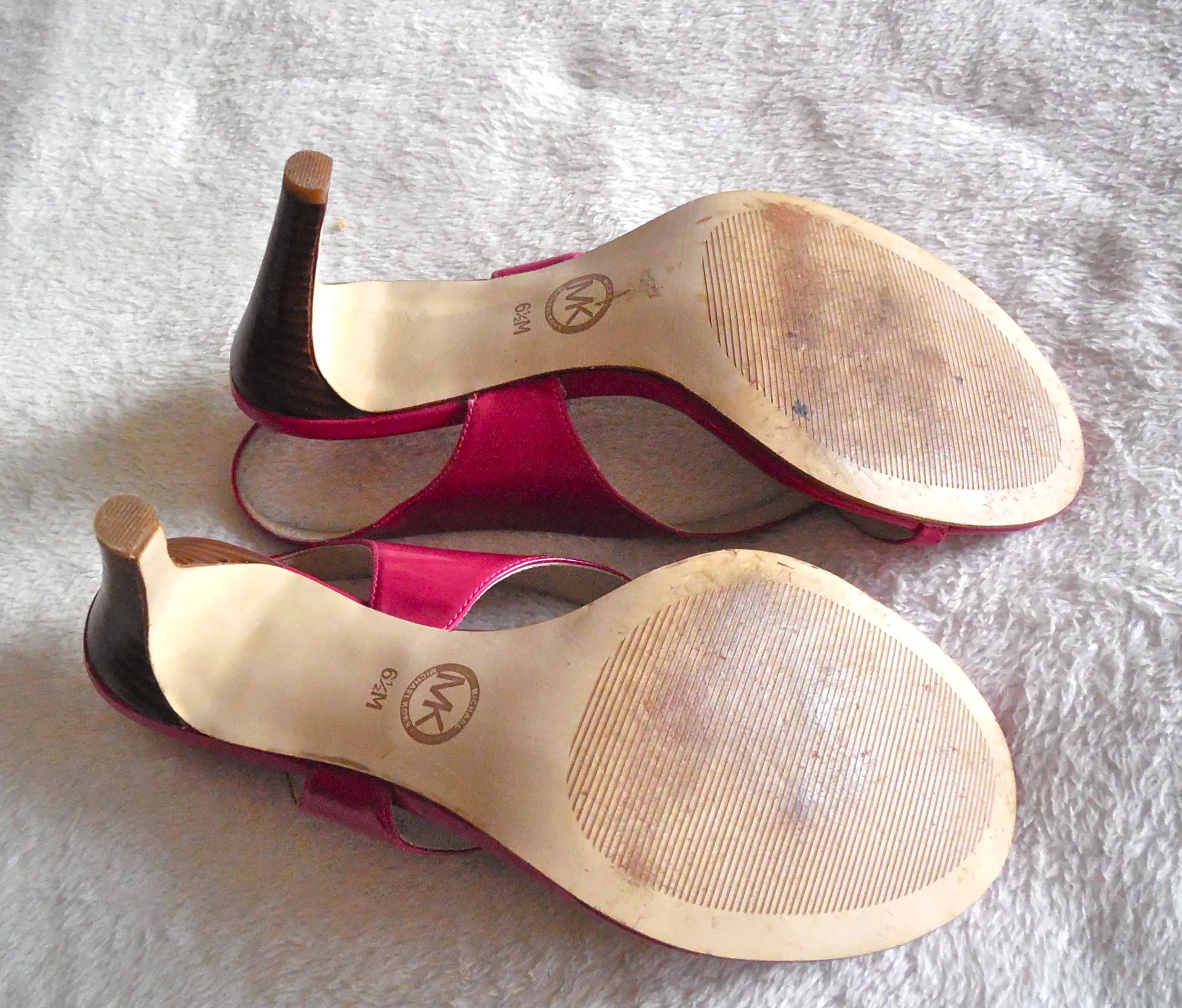 Michael Kors Pink Eleni Sandals/Size 6.5 — image 7