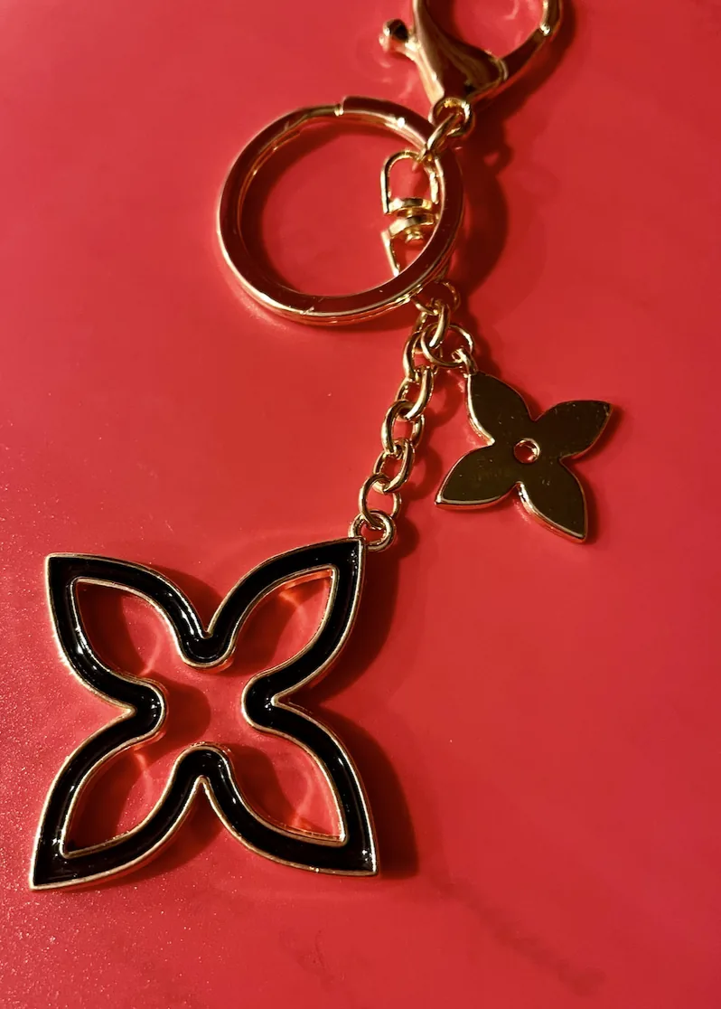 Fashion Rhinestone Flower Bag Charm Keychain Holder Accessories — image 3