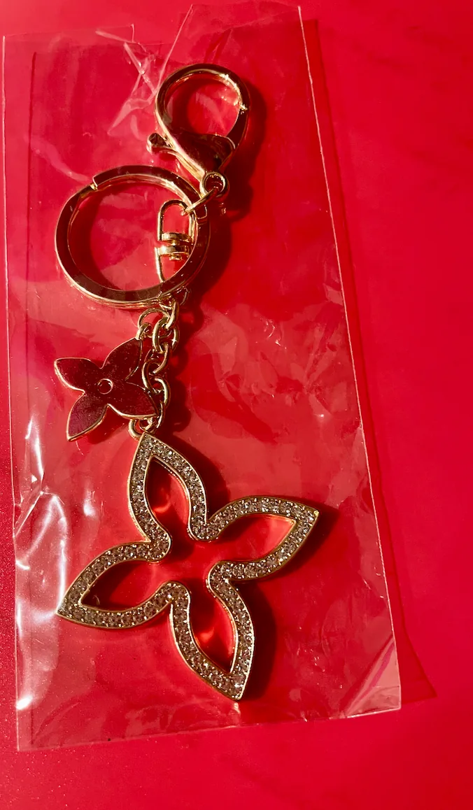 Fashion Rhinestone Flower Bag Charm Keychain Holder Accessories — image 4