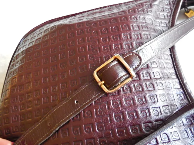 Pierre Cardin Vintage Burgundy Leather Crossbody — image 4
