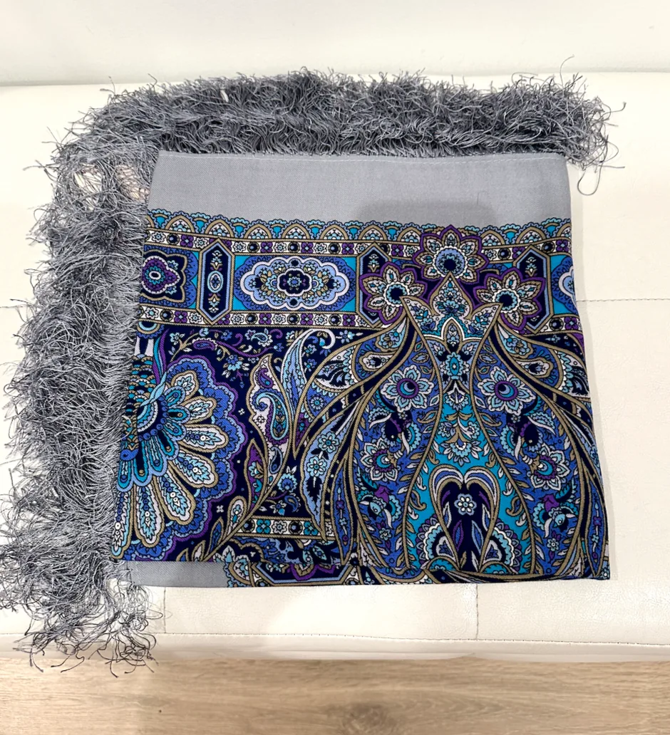 Pavlovo Posad “Christmas Gingerbread” 100% Wool Shawl Pashmina Scarf with Silk Fringе — image 5