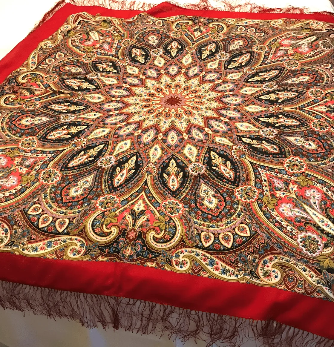 Pavlovo Posad “Golden Cage” 100% Wool Shawl Pashmina Scarf w/Silk Fringе — image 6