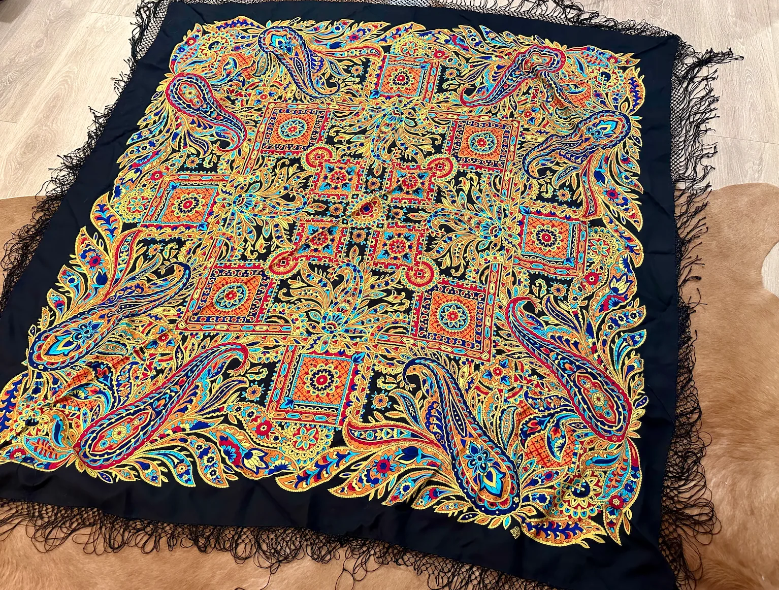 Pavlovo Posad Russian Shawl 100% Wool Scarf 148 cm Silk Fringe “Gingerbread” Limited Edition — image 8