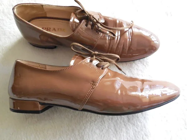 Prada Beige Patent Lace Up Oxfords Shoes/Size 36 — image 2