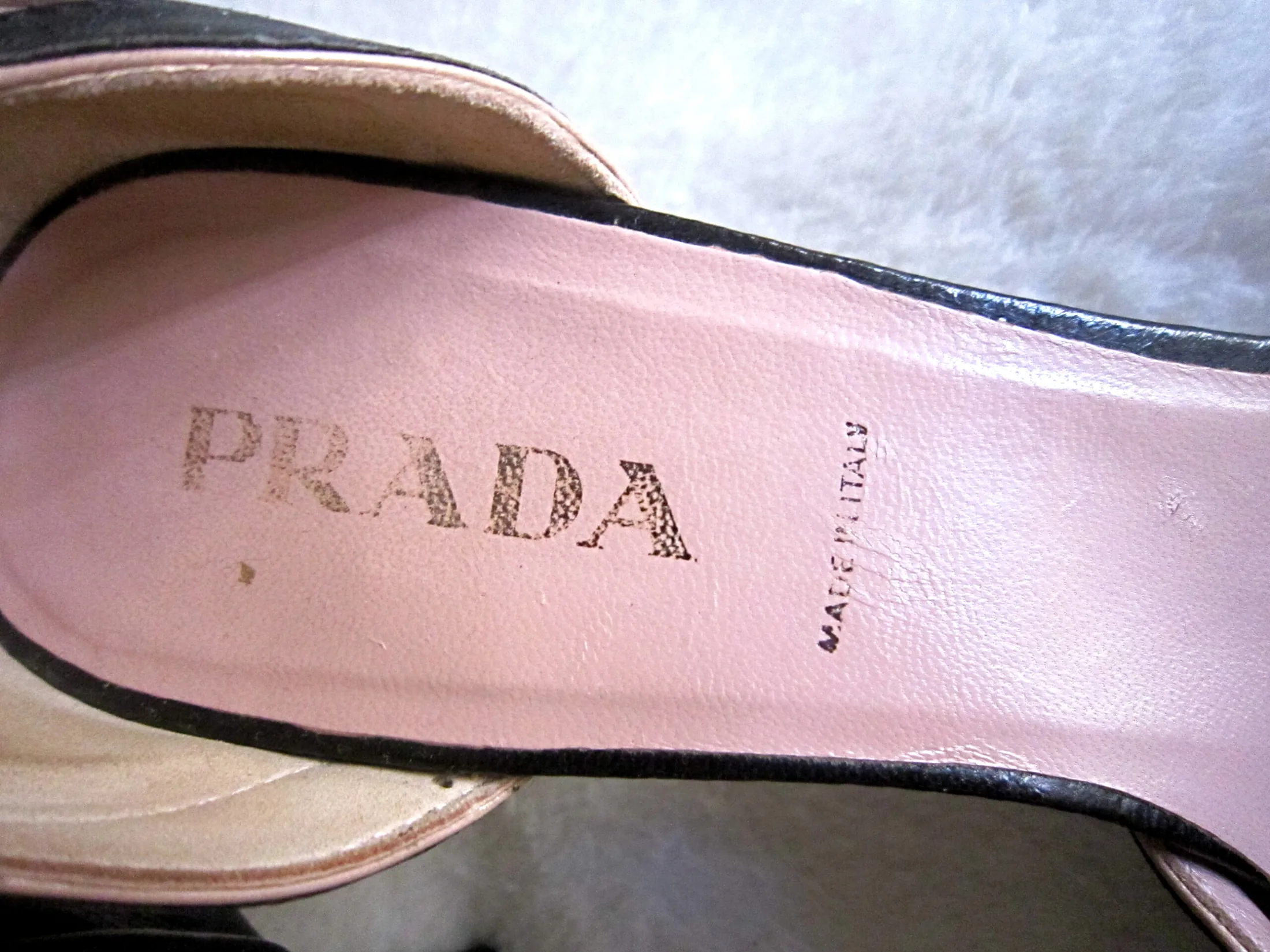 Prada Pink & Navy Mini Buckle Leather Heels/Size 36 — image 4