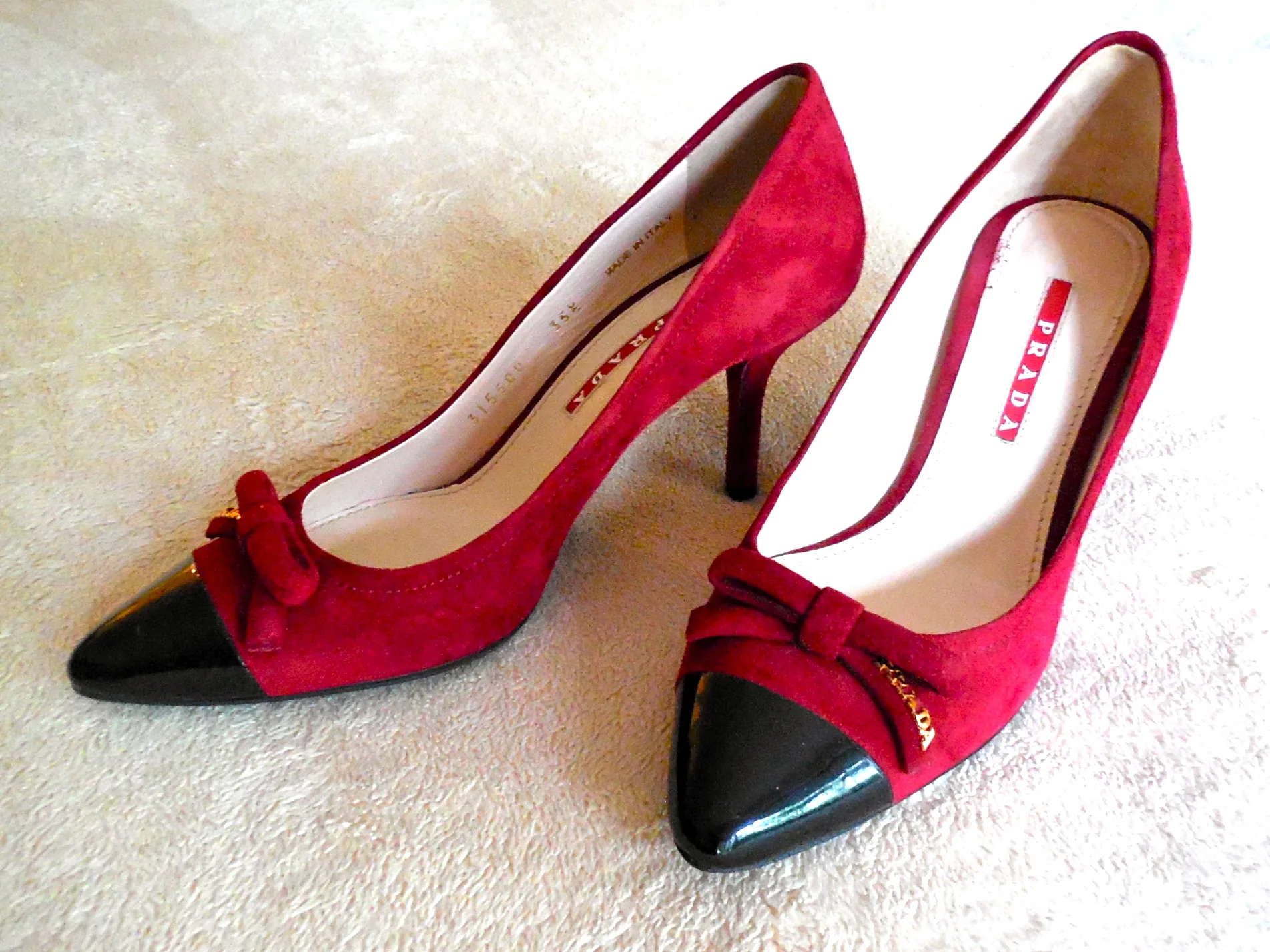 Prada Red Suede Ballerina Heels/Size 35.5