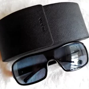 Prada Black Executive Aviator Sunglasses/SPR 10D