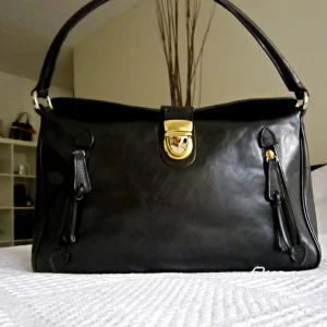 Valentina Black Leather Shoulder Bag