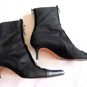 Yves Saint Laurent Signature Ankle Boots Sz. 38