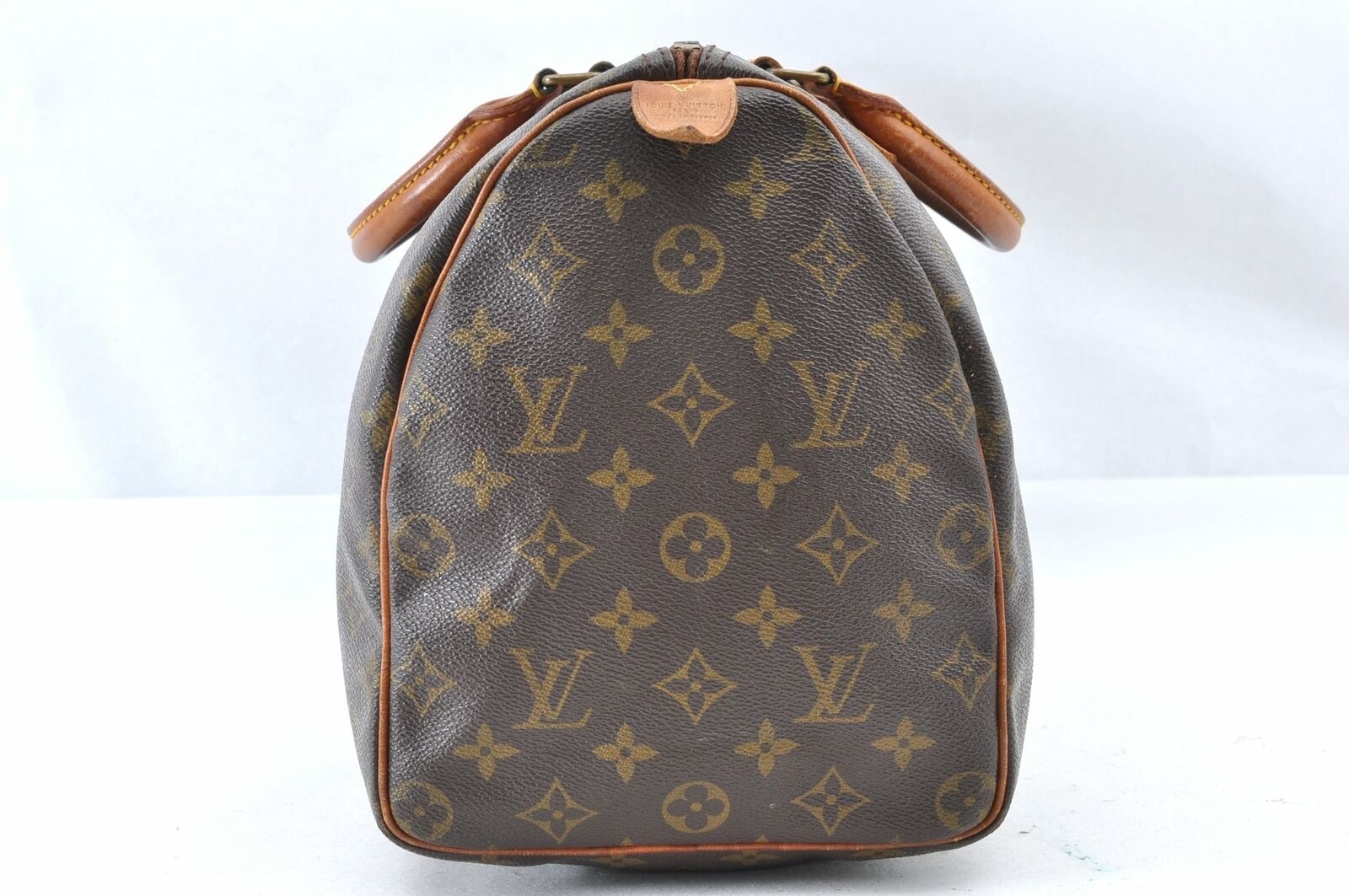 Louis Vuitton® Speedy 35 Brown. Size in 2023  Louis vuitton speedy 35,  Louis vuitton, Louis vuitton bag